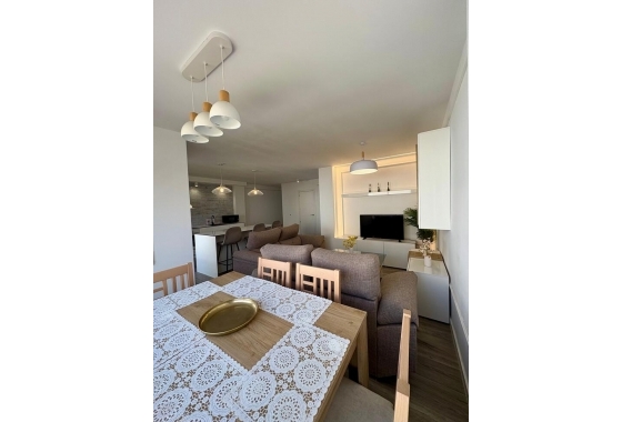 Resale - Apartment / flat - Torrevieja - Costa Blanca