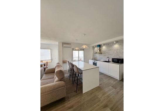Resale - Apartment / flat - Torrevieja - Costa Blanca