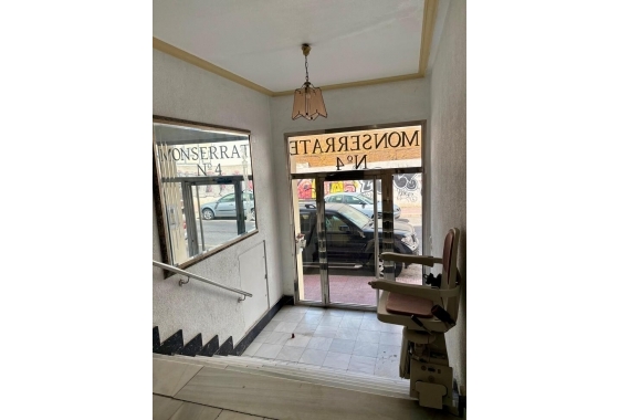 Resale - Apartment / flat - Torrevieja - Costa Blanca
