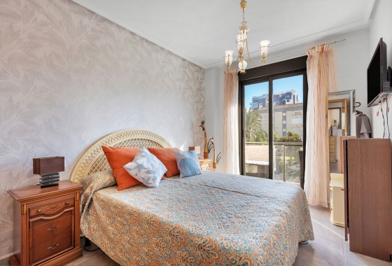 Resale - Apartment / flat - Torrevieja - Costa Blanca