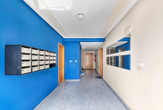 Resale - Apartment / flat - Torrevieja - Costa Blanca