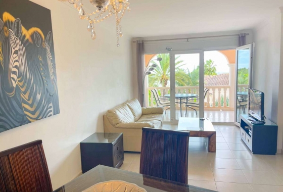 Resale - Apartment / flat - Benissa Costa - Costa Blanca