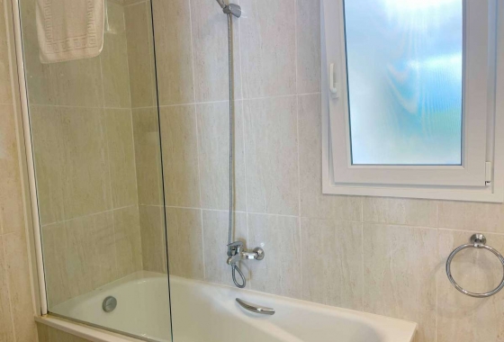Resale - Apartment / flat - Benissa Costa - Costa Blanca