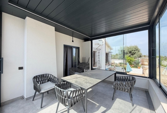 Herverkoop - Villa - Torrevieja - Punta Prima