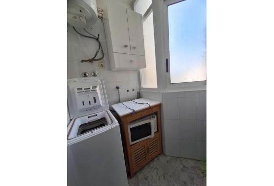 Återförsäljning - Lägenhet / lägenhet - Torrevieja - Nueva Torrevieja