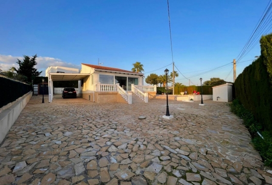 Herverkoop - Villa - Benidorm - Urbanizaciones