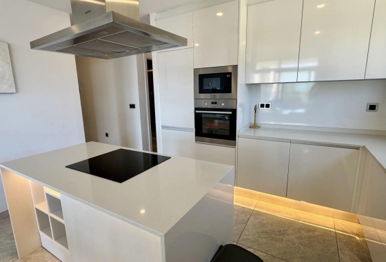 Resale - Apartment / flat - Benidorm - Playa de Poniente