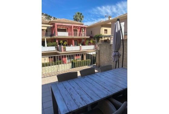 Resale - Apartment / flat - Benissa Costa - Costa Blanca