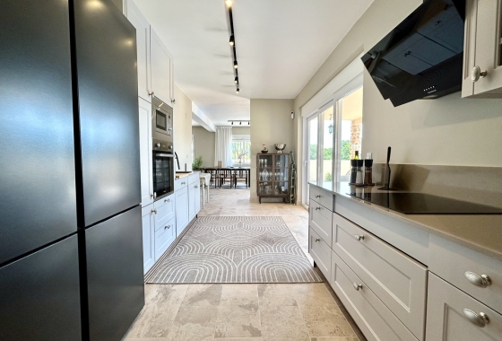 Revente - Villa - Orihuela Costa - Costa Blanca