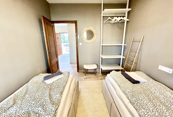 Revente - Villa - Orihuela Costa - Costa Blanca