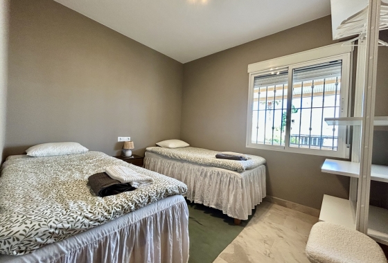 Revente - Villa - Orihuela Costa - Costa Blanca