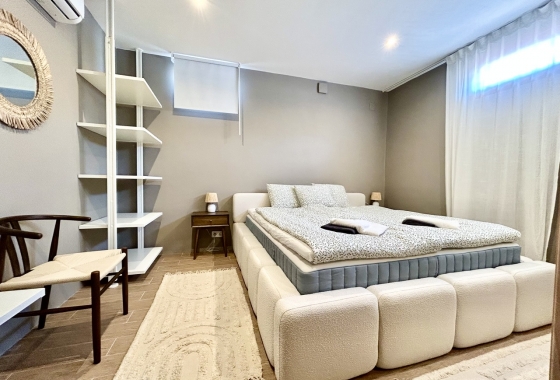 Revente - Villa - Orihuela Costa - Costa Blanca