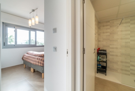 Resale - Bungalow - Orihuela - Inland