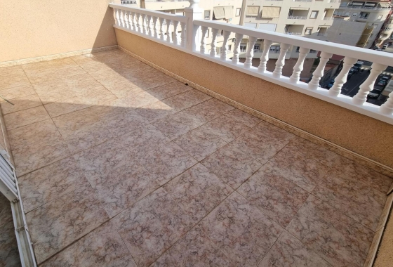 Återförsäljning - Takvåning - Torrevieja - Centro