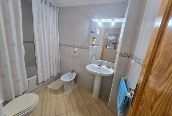 Wiederverkauf - Wohnung - Torrevieja - Playa del Cura