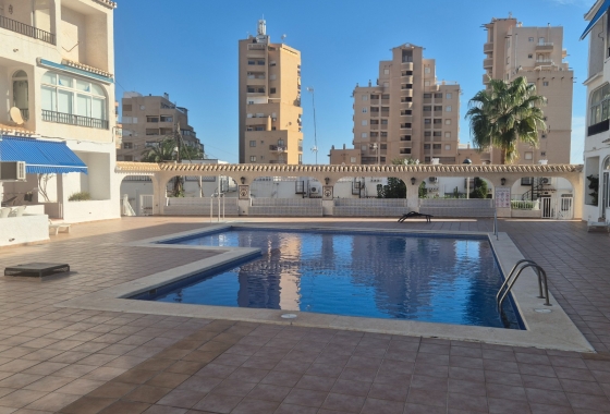 Återförsäljning - Lägenhet / lägenhet - Torrevieja - Torrejón