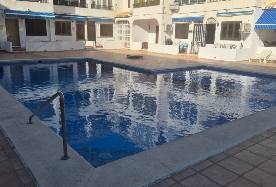 Återförsäljning - Lägenhet / lägenhet - Torrevieja - Torrejón