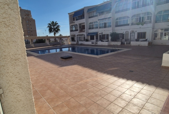 Återförsäljning - Lägenhet / lägenhet - Torrevieja - Torrejón
