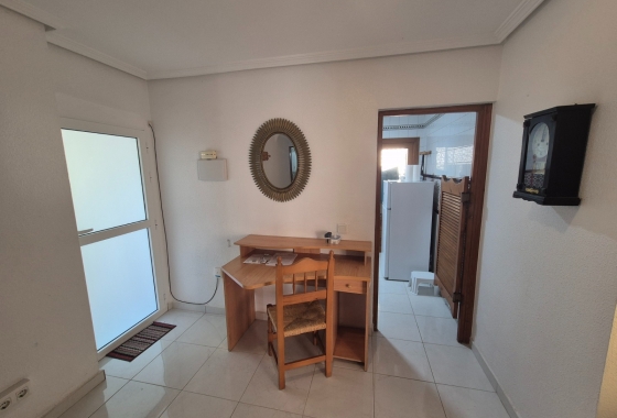 Återförsäljning - Lägenhet / lägenhet - Torrevieja - Torrejón