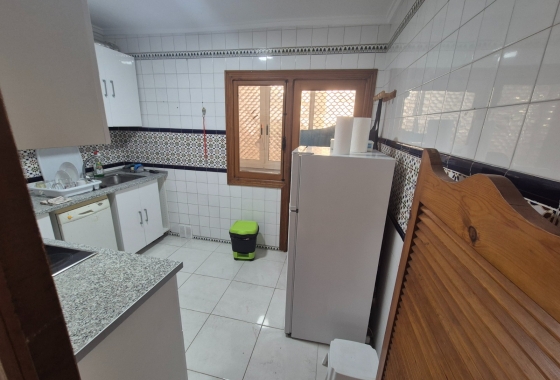 Återförsäljning - Lägenhet / lägenhet - Torrevieja - Torrejón