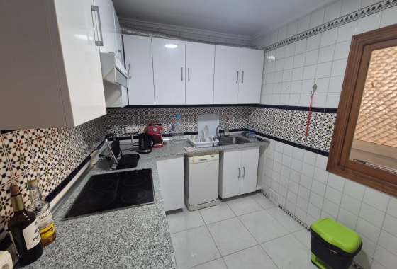 Återförsäljning - Lägenhet / lägenhet - Torrevieja - Torrejón