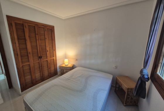 Återförsäljning - Lägenhet / lägenhet - Torrevieja - Torrejón