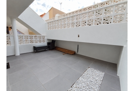 Wiederverkauf - Wohnung - La Mata - Costa Blanca