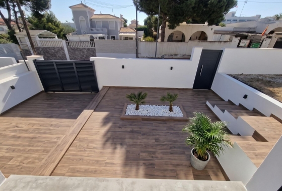 Revente - Villa - Torrevieja - Los Balcones - Los Altos del Edén
