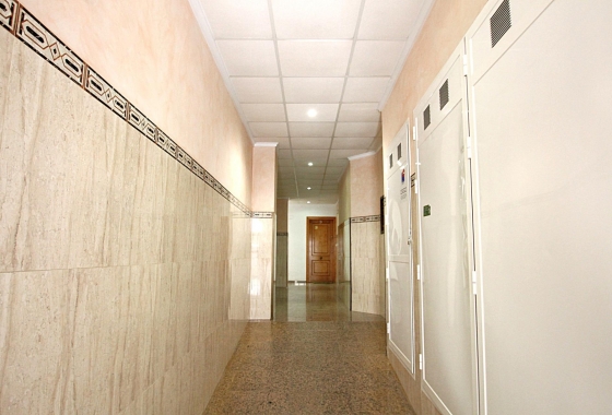 Reventa - Apartamento / piso - Torrevieja - Las Piscinas Naturales