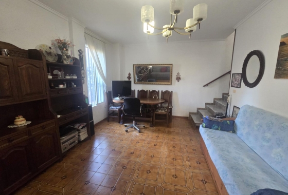 Herverkoop - Herenhuis - Torrevieja - Habaneras