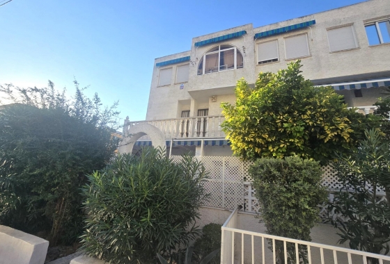 Herverkoop - Herenhuis - Torrevieja - Habaneras