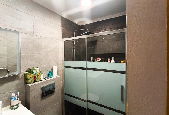 Reventa - Apartamento / piso - Torrevieja - Centro