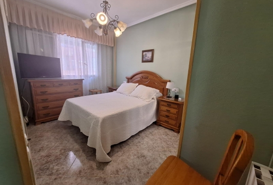 Reventa - Apartamento / piso - Torrevieja - Playa de los Locos