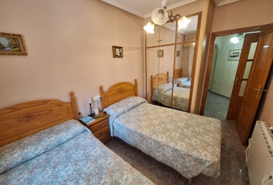 Reventa - Apartamento / piso - Torrevieja - Playa de los Locos