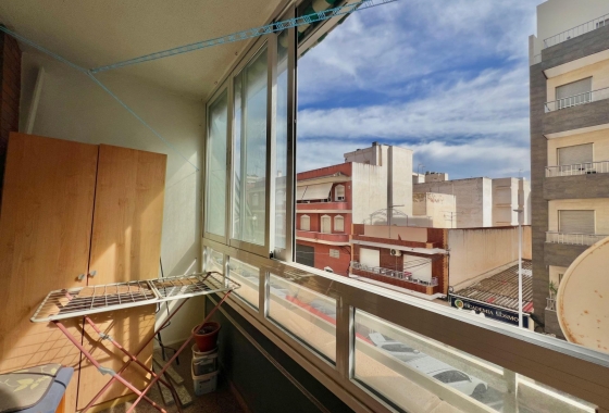Herverkoop - Appartement / flat - Torrevieja - Puerto Deportivo