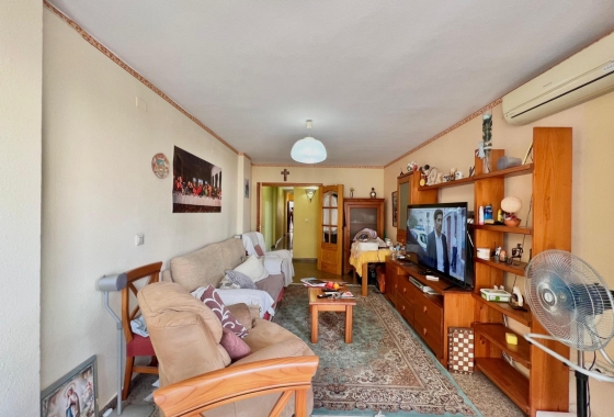 Herverkoop - Appartement / flat - Torrevieja - Puerto Deportivo