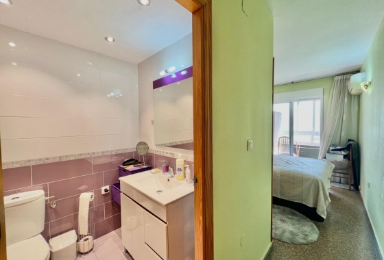 Herverkoop - Appartement / flat - Torrevieja - Puerto Deportivo