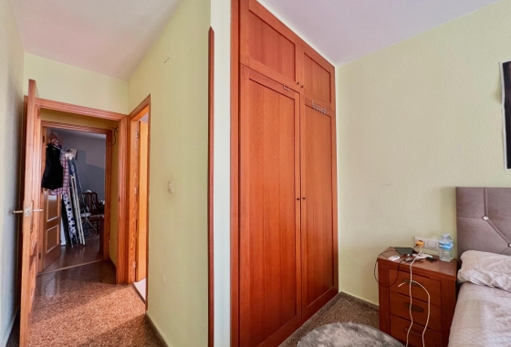 Herverkoop - Appartement / flat - Torrevieja - Puerto Deportivo