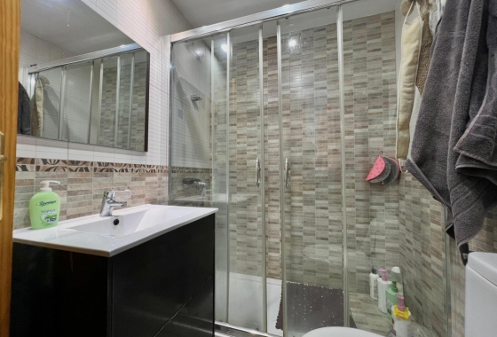 Herverkoop - Appartement / flat - Torrevieja - Puerto Deportivo