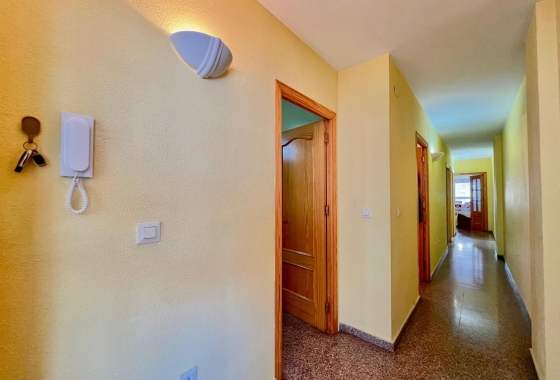 Herverkoop - Appartement / flat - Torrevieja - Puerto Deportivo