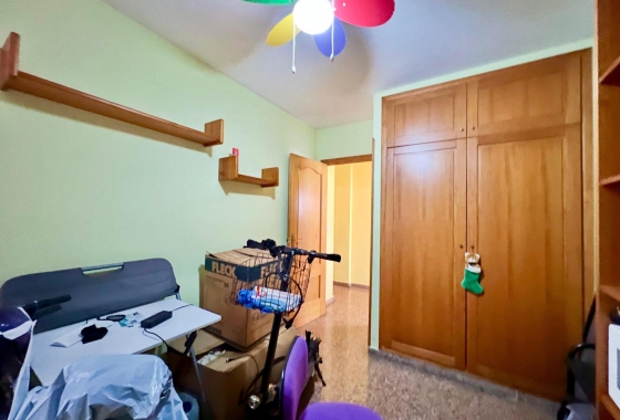 Herverkoop - Appartement / flat - Torrevieja - Puerto Deportivo