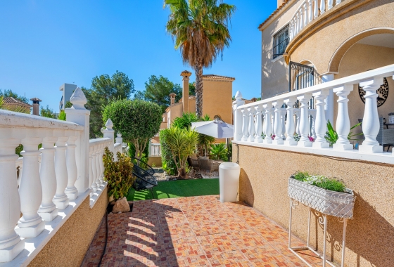 Herverkoop - Villa - Orihuela Costa - Costa Blanca