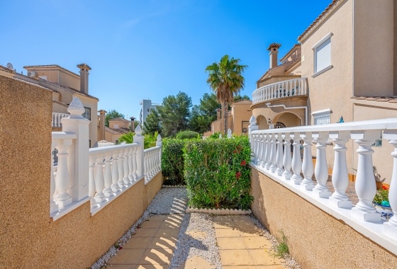 Herverkoop - Villa - Orihuela Costa - Costa Blanca
