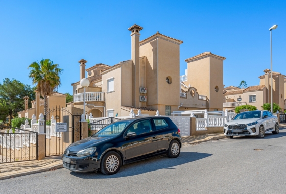 Herverkoop - Villa - Orihuela Costa - Costa Blanca