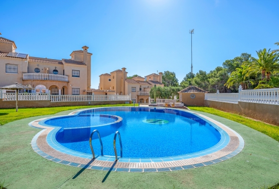Herverkoop - Villa - Orihuela Costa - Costa Blanca