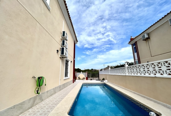 Herverkoop - Herenhuis - Orihuela Costa - Costa Blanca
