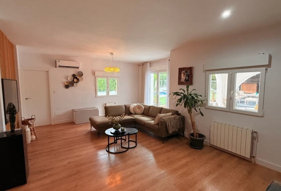 Resale - Villa - Ciudad Quesada - Rojales