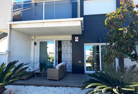 Herverkoop - Appartement / flat - Torrevieja - Torreta Florida