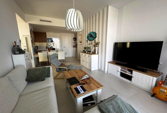 Herverkoop - Appartement / flat - Torrevieja - Torreta Florida