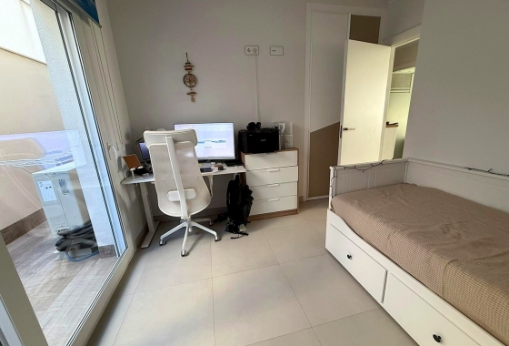 Herverkoop - Appartement / flat - Torrevieja - Torreta Florida